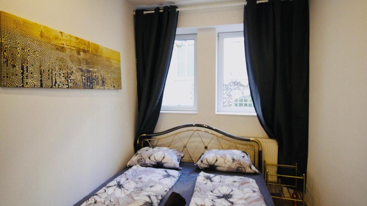 Luxury Apartment In Praterstern Area Wina Bagian luar foto